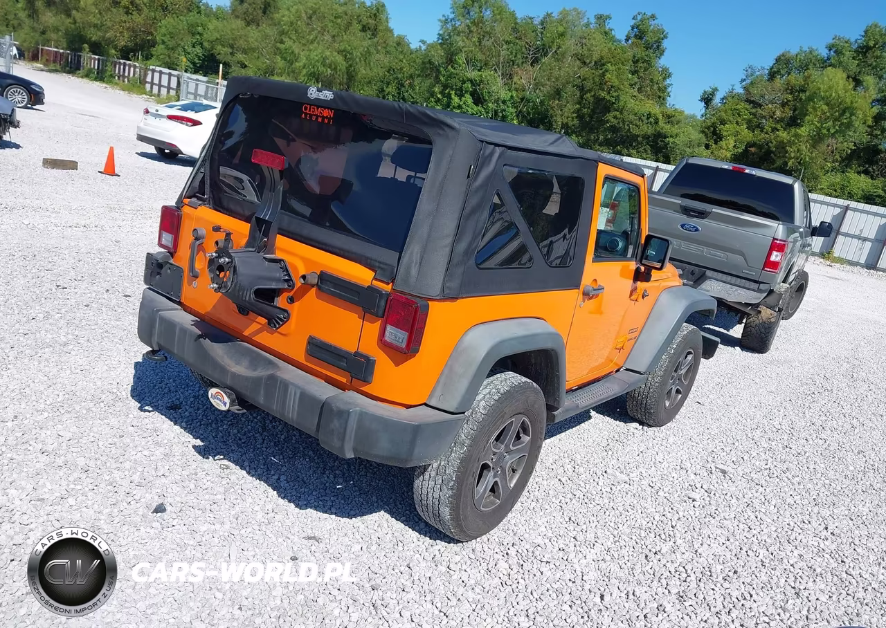 2012 Jeep Wrangler Sport VIN:1C4AJWAGXCL285132 - 4