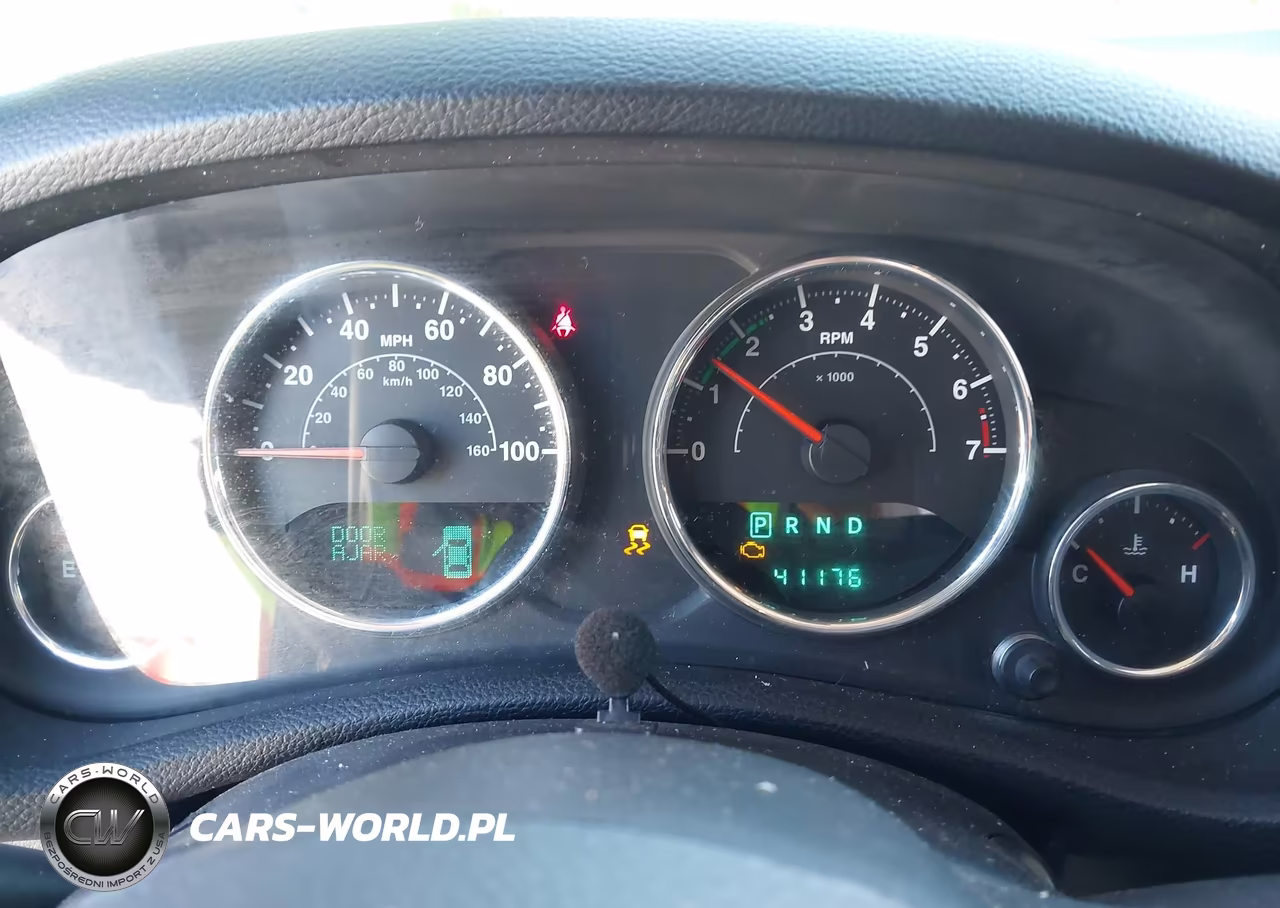 2012 Jeep Wrangler Sport VIN:1C4AJWAGXCL285132 - 7