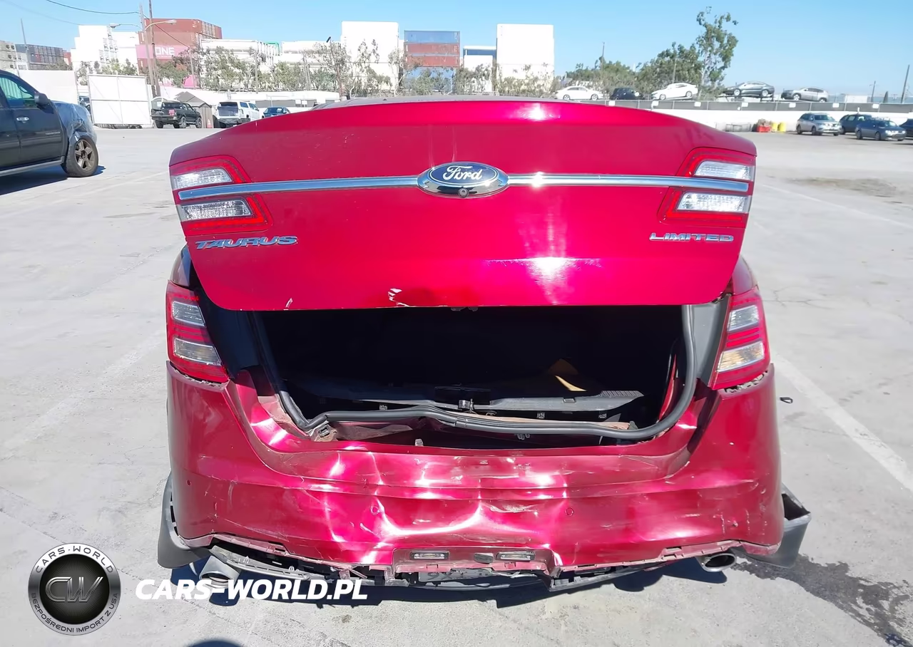 2018 Ford Taurus Limited VIN:1FAHP2F83JG133454 - 16