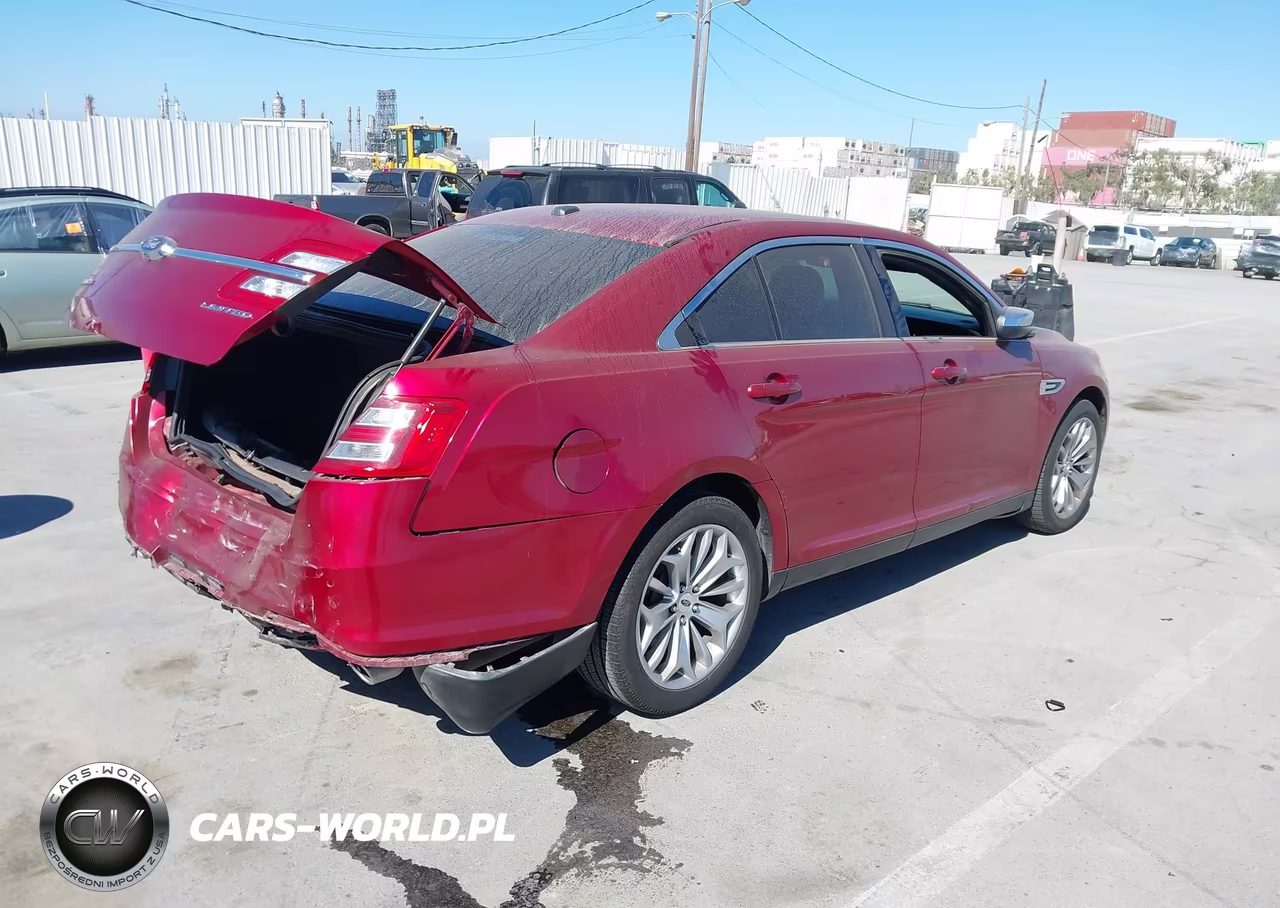 2018 Ford Taurus Limited VIN:1FAHP2F83JG133454 - 4