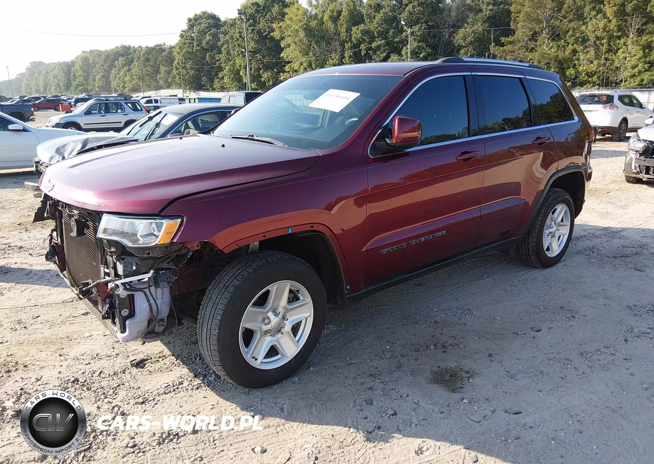 2018 Jeep Grand Cherokee Laredo E 4X2 VIN:1C4RJEAG0JC182005 - 2