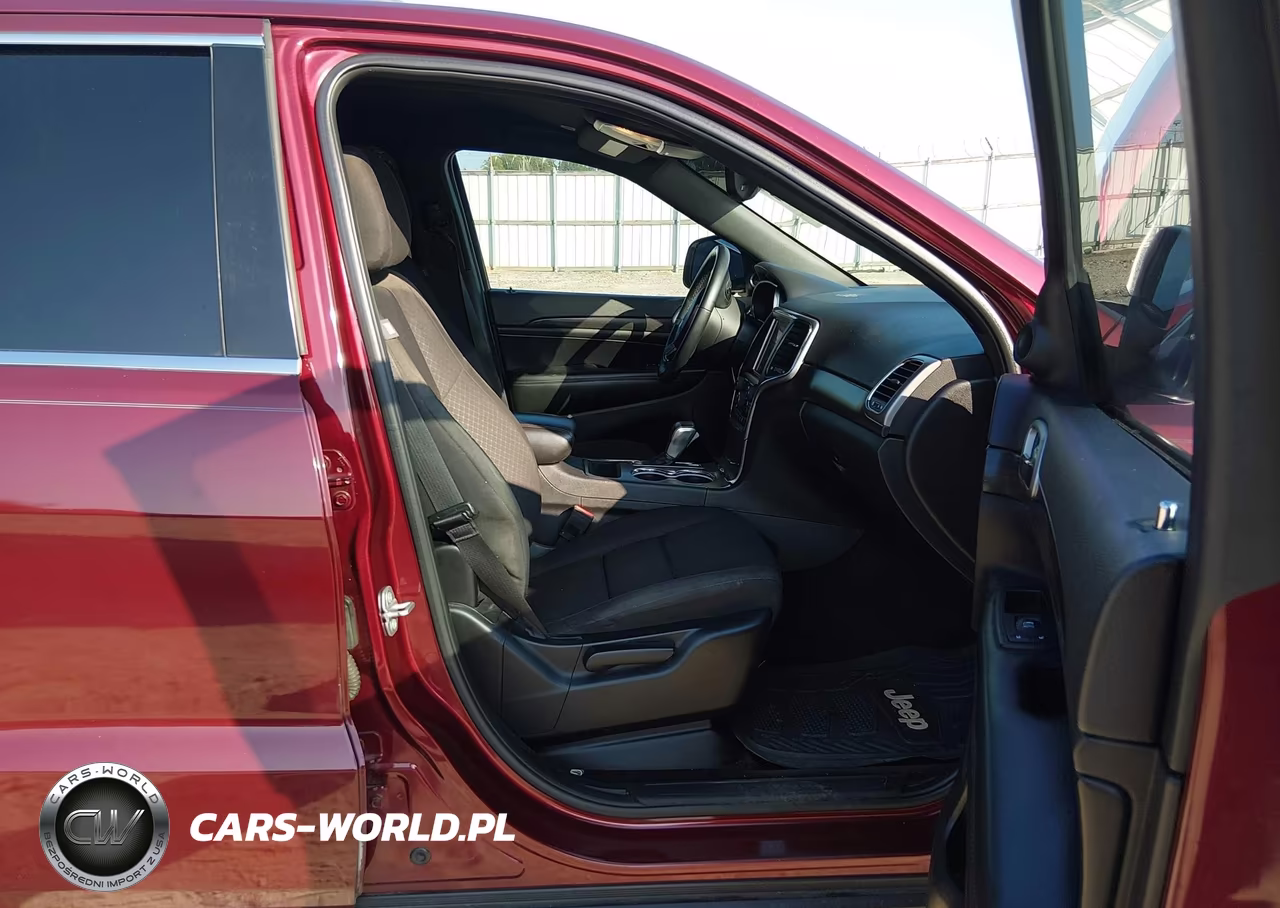 2018 Jeep Grand Cherokee Laredo E 4X2 VIN:1C4RJEAG0JC182005 - 5