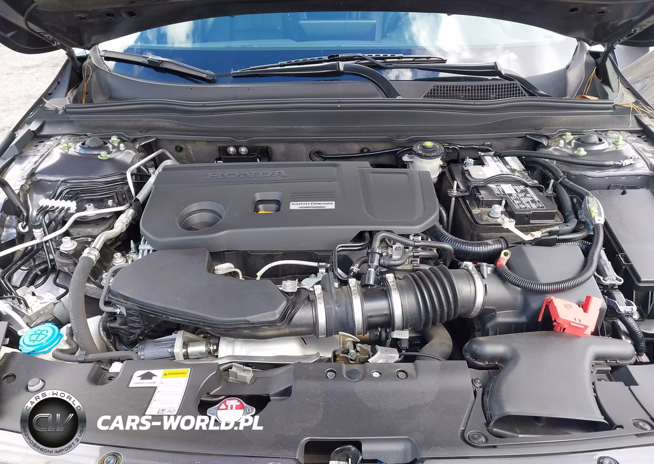 2018 Honda Accord Touring 2.0T VIN:1HGCV2F97JA014636 - 10