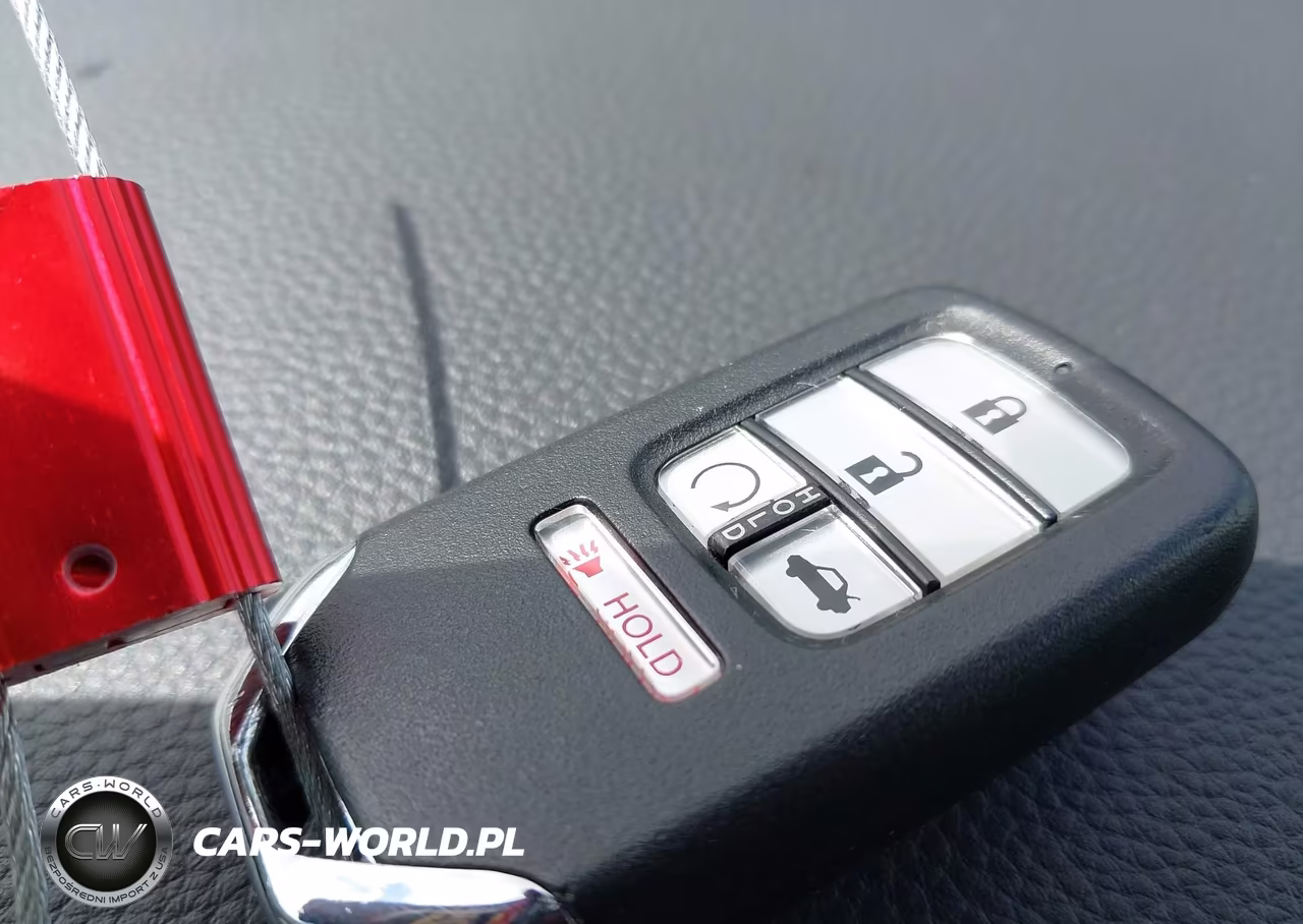 2018 Honda Accord Touring 2.0T VIN:1HGCV2F97JA014636 - 11