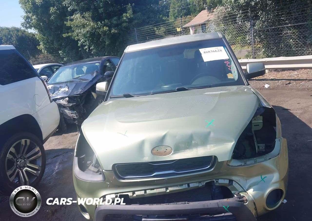2013 Kia Soul + VIN:KNDJT2A63D7601586 - 6