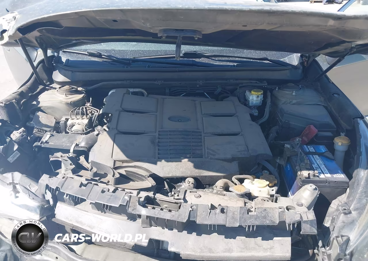 2019 Subaru Outback 3.6R Touring VIN:4S4BSETC7K3295729 - 10