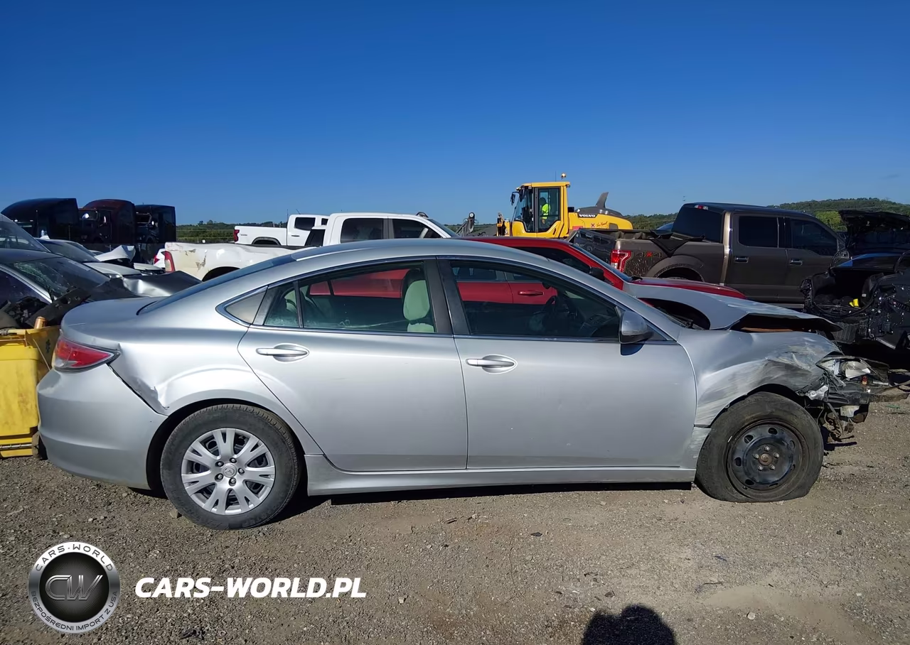 2009 Mazda Mazda6 I Sport VIN:1YVHP81A795M12799 - 14