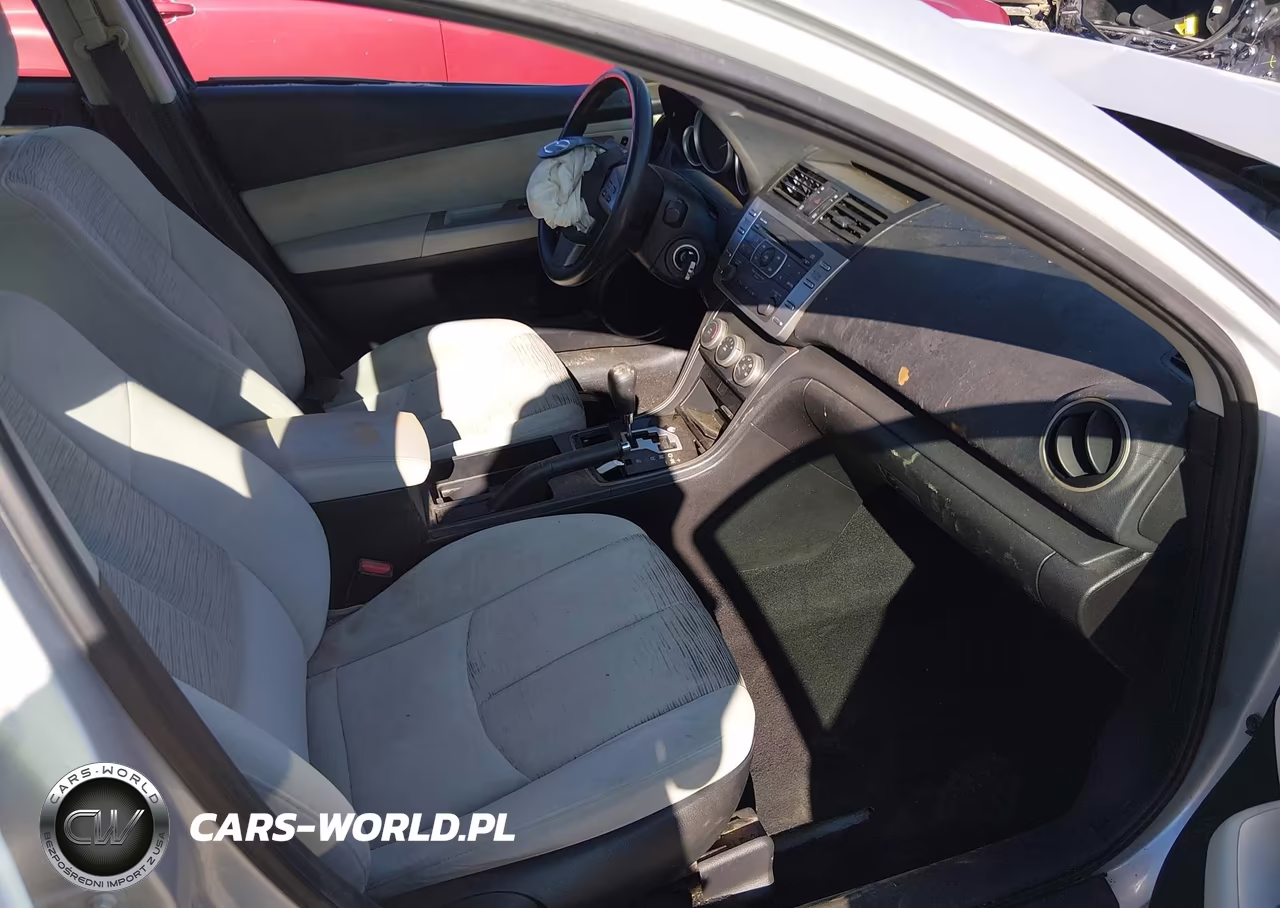2009 Mazda Mazda6 I Sport VIN:1YVHP81A795M12799 - 5