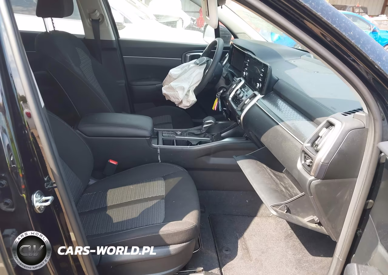 2023 Kia Sorento Lx VIN:5XYRG4LC5PG245512 - 5