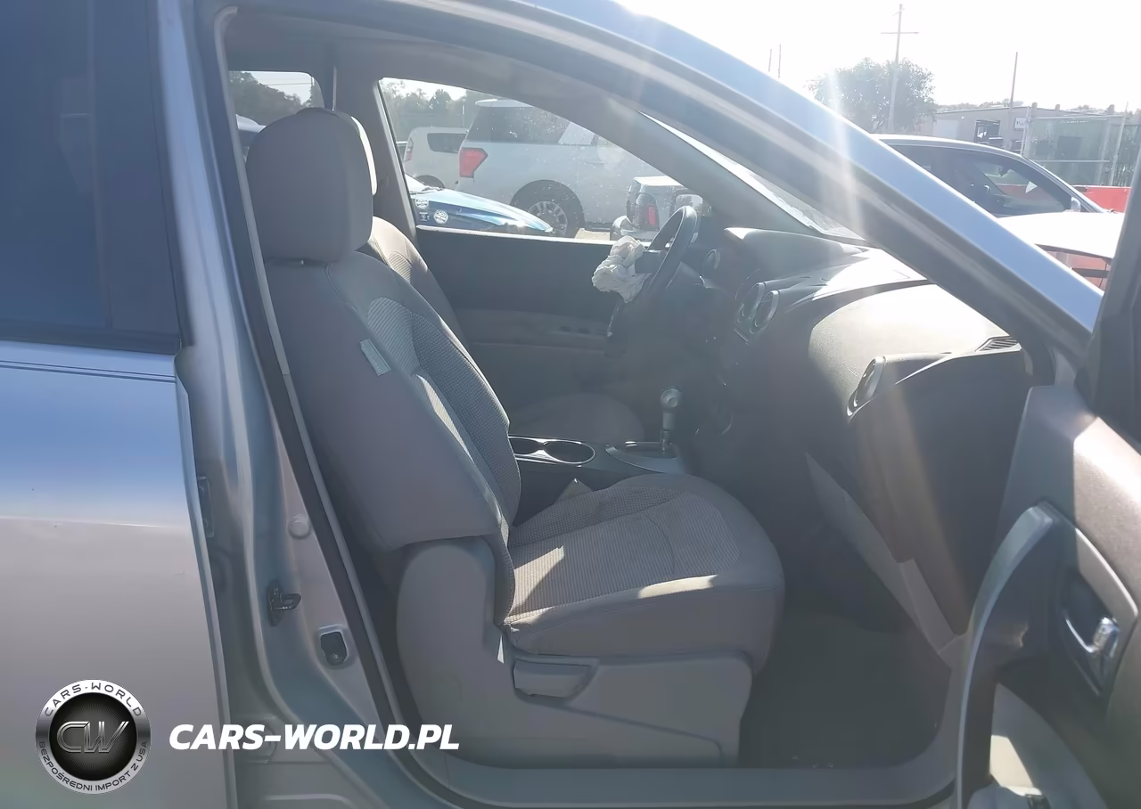 2011 Nissan Rogue Sv VIN:JN8AS5MV8BW314842 - 5