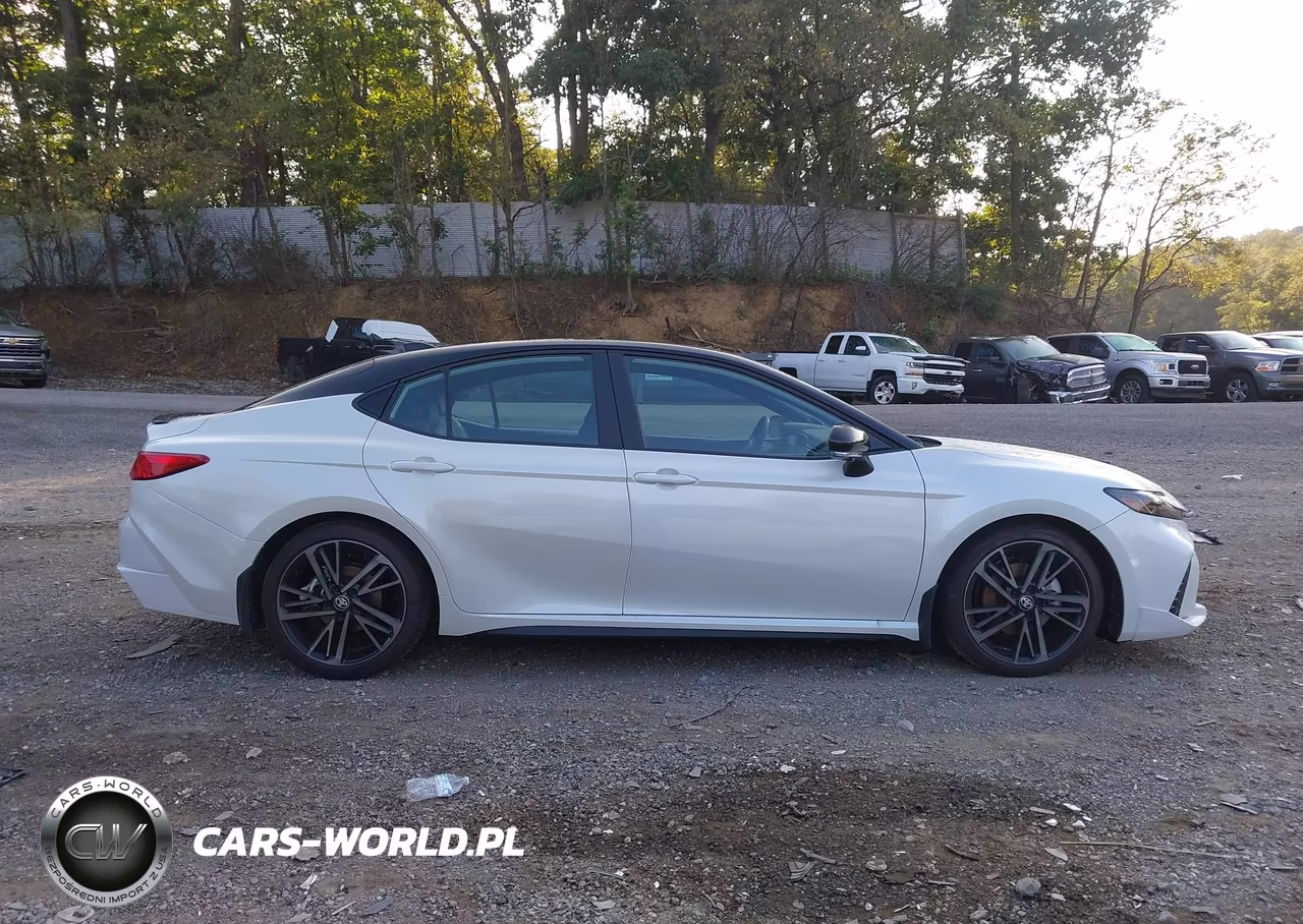 2026 Toyota Camry Xse VIN:4T1DAACK3TU316891 - 13