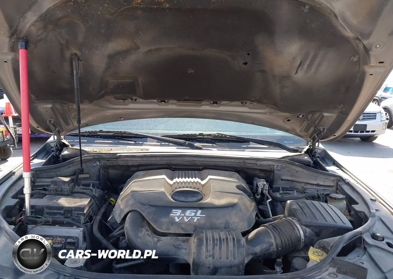 2012 Jeep Grand Cherokee Laredo VIN:1C4RJEAG5CC116004 - 10