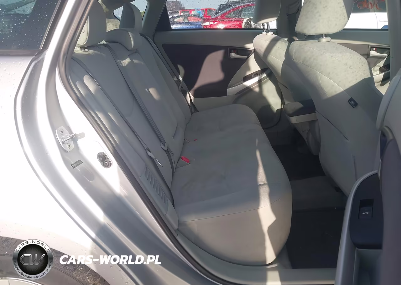 2010 Toyota Prius Iii VIN:JTDKN3DU8A0026226 - 8