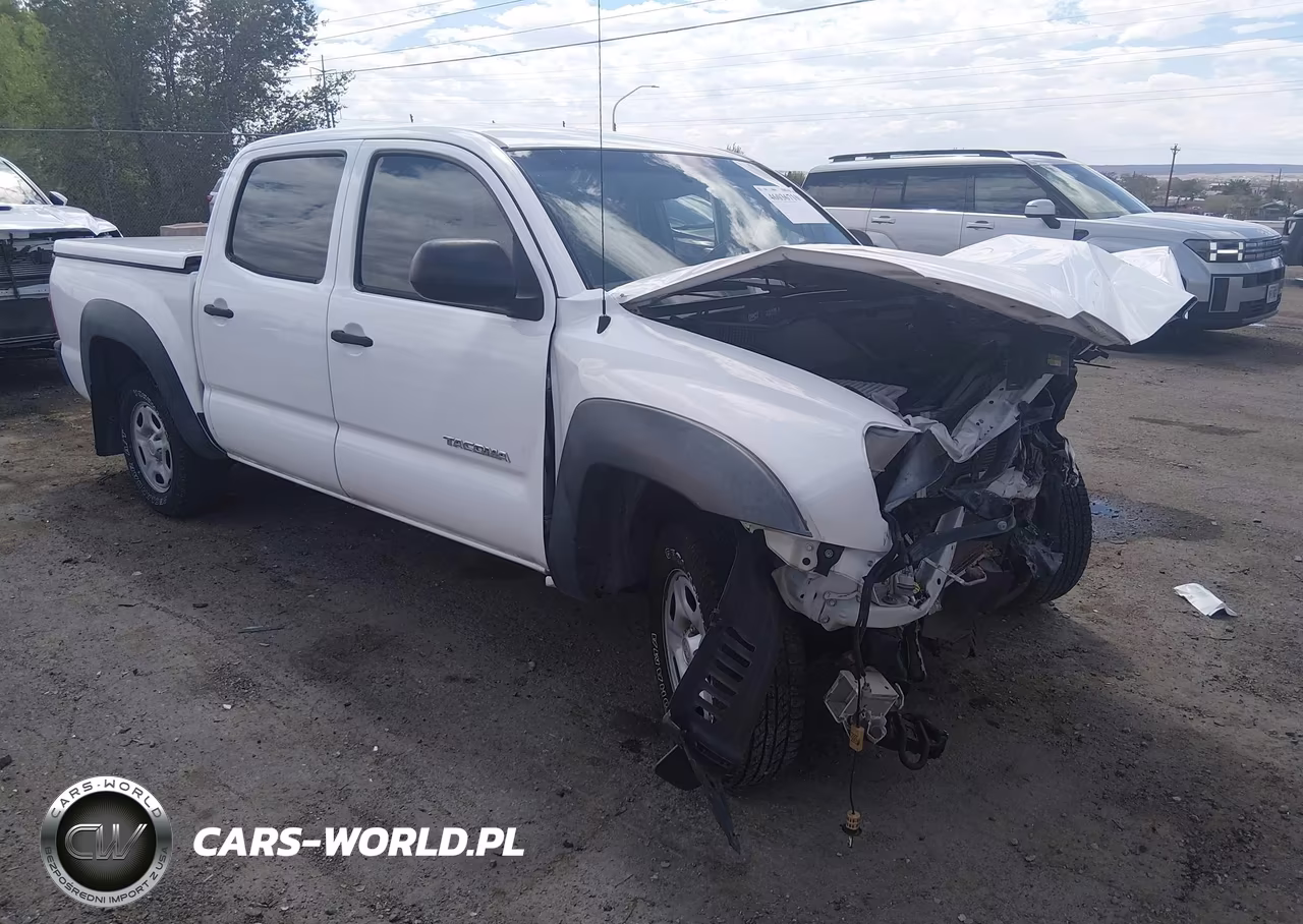 2015 Toyota Tacoma – zdjęcie 1 z 15