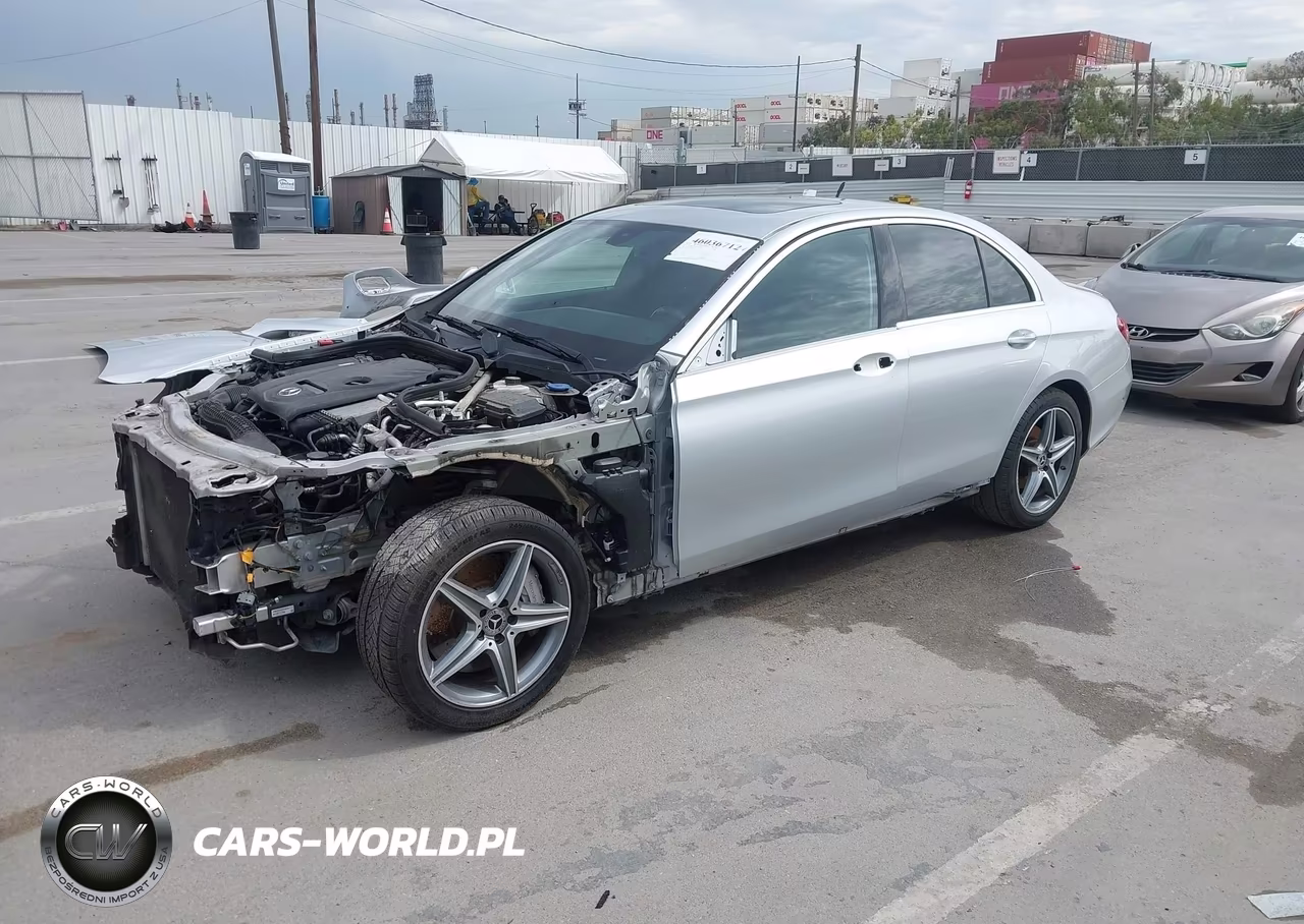 2019 Mercedes-Benz E 300 VIN:WDDZF4JB6KA513138 - 2