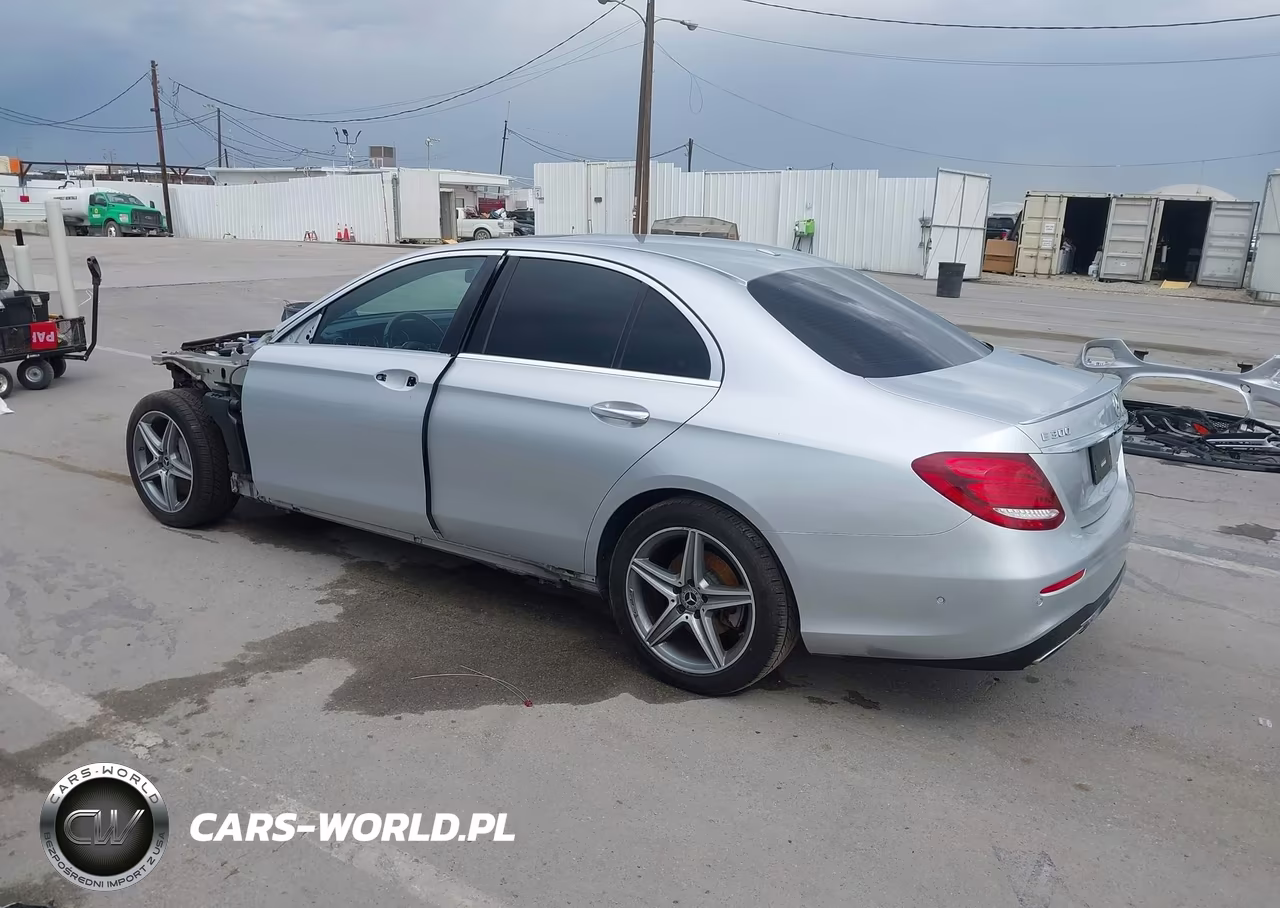 2019 Mercedes-Benz E 300 VIN:WDDZF4JB6KA513138 - 3