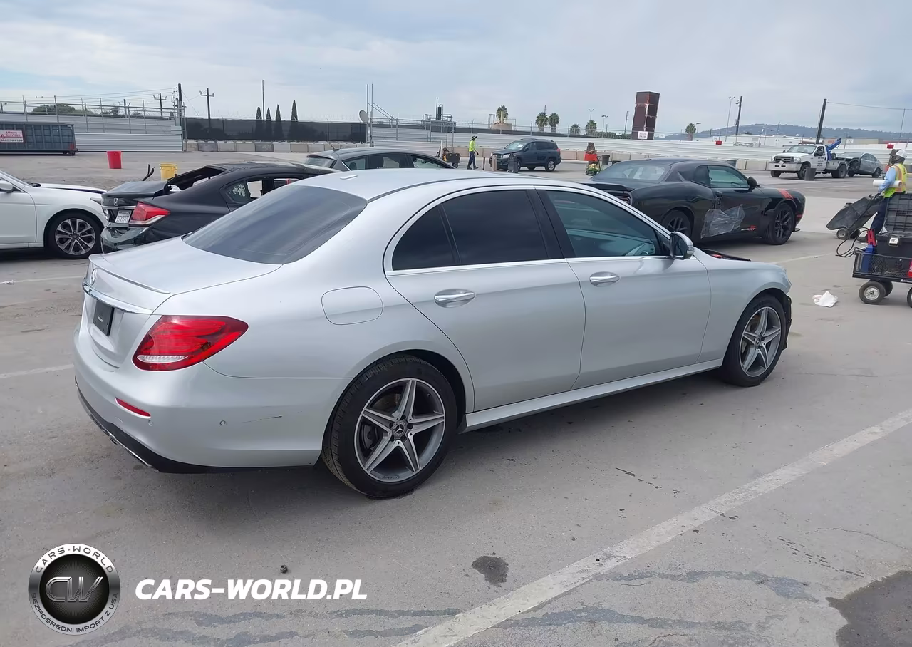 2019 Mercedes-Benz E 300 VIN:WDDZF4JB6KA513138 - 4