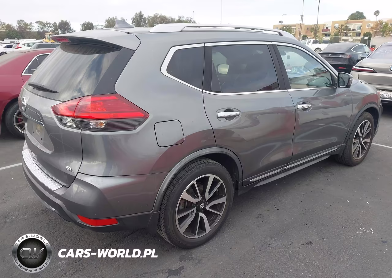 2017 Nissan Rogue Sl VIN:JN8AT2MT5HW399268 - 4