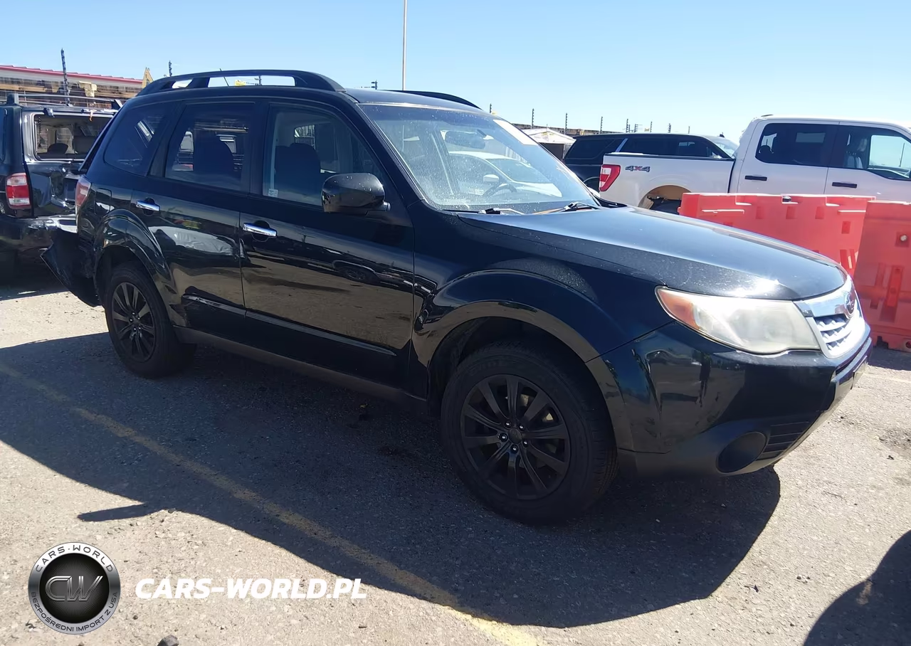 2012 Subaru Forester 2.5X Premium VIN:JF2SHADC8CH413786 - 1