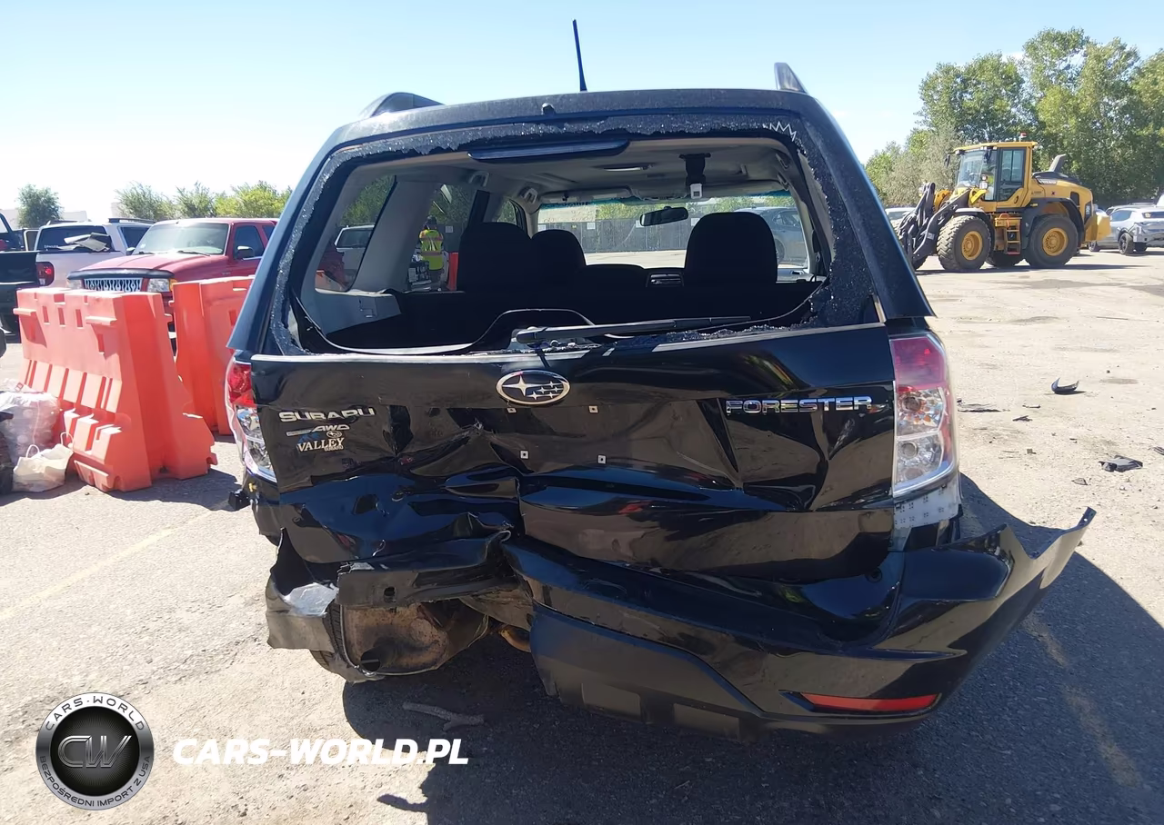 2012 Subaru Forester 2.5X Premium VIN:JF2SHADC8CH413786 - 16