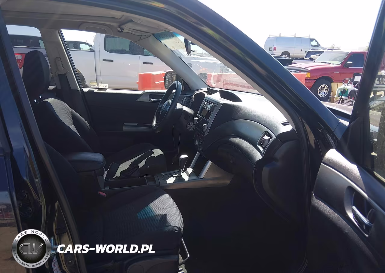 2012 Subaru Forester 2.5X Premium VIN:JF2SHADC8CH413786 - 5