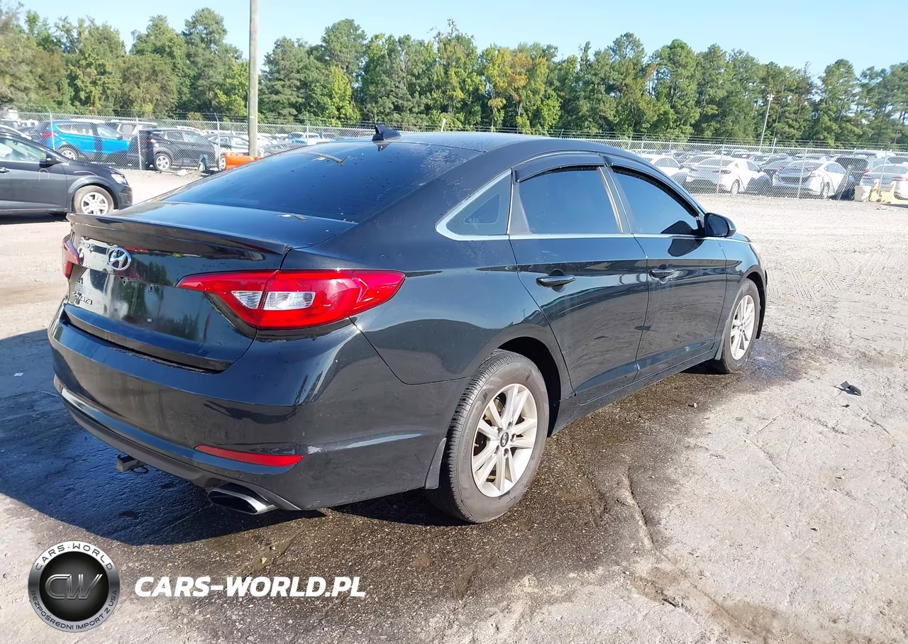 2017 Hyundai Sonata Se VIN:5NPE24AF7HH574037 - 4