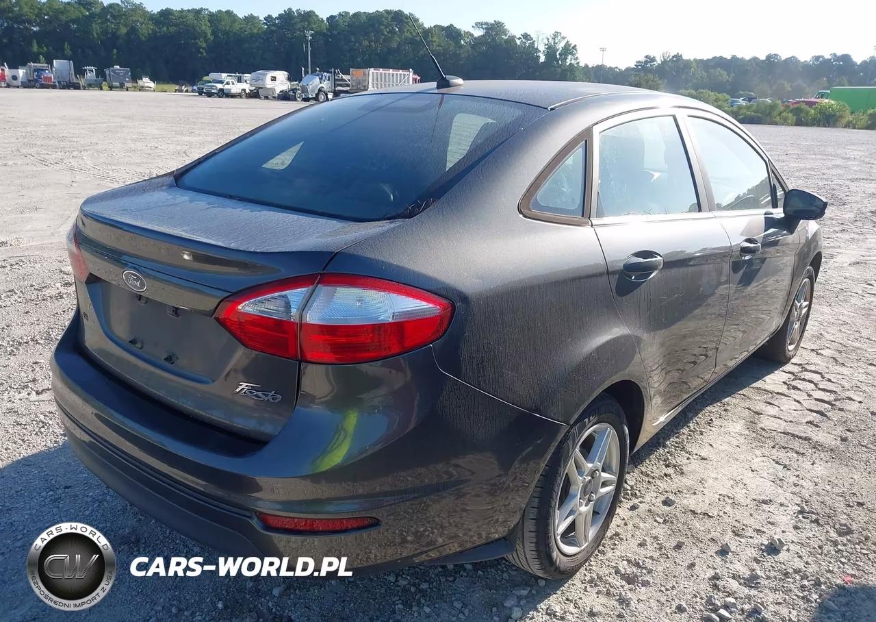 2017 Ford Fiesta Se VIN:3FADP4BJ5HM119543 - 4
