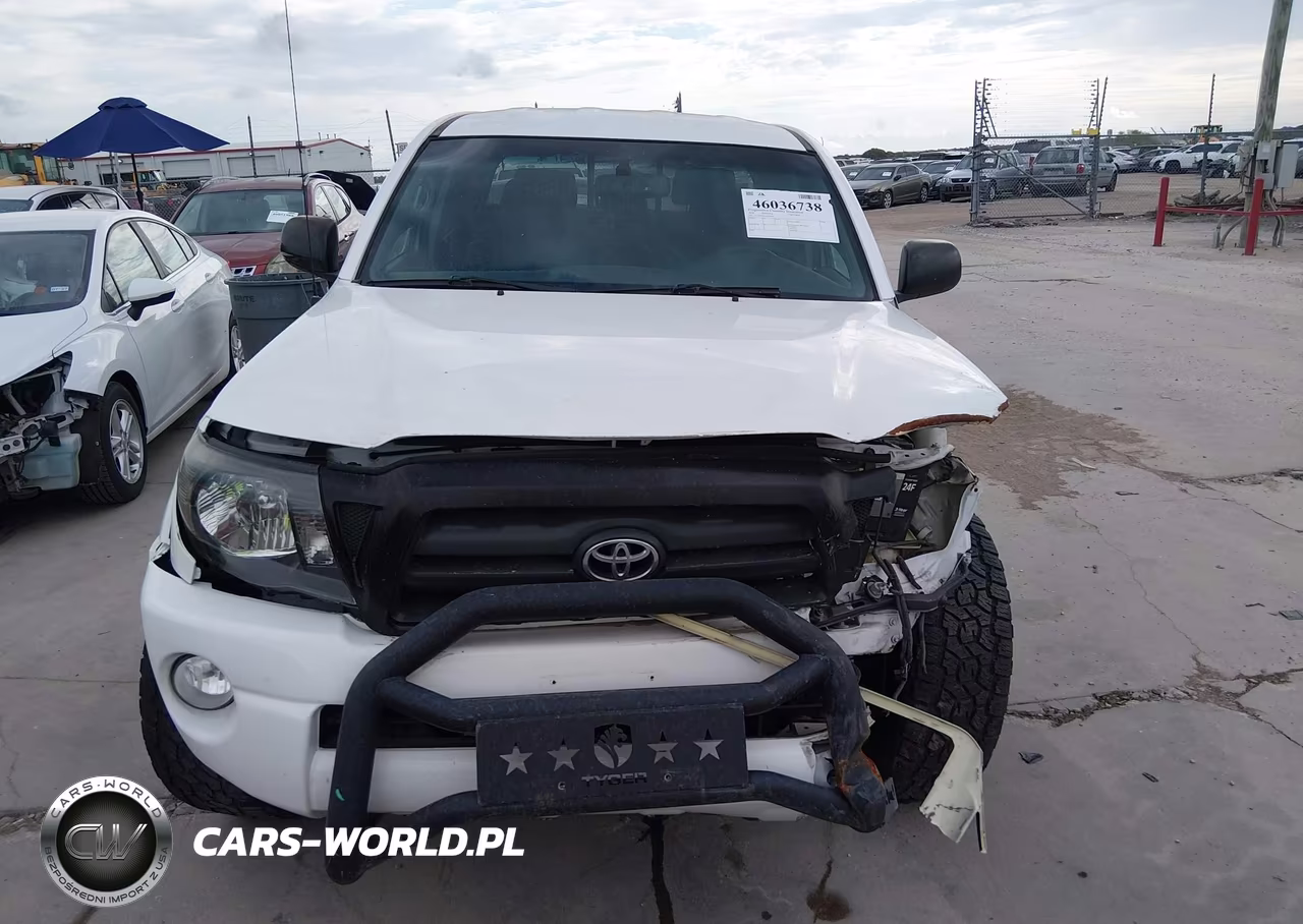 2010 Toyota Tacoma Double Cab Prerunner VIN:5TEJU4GNXAZ690701 - 12