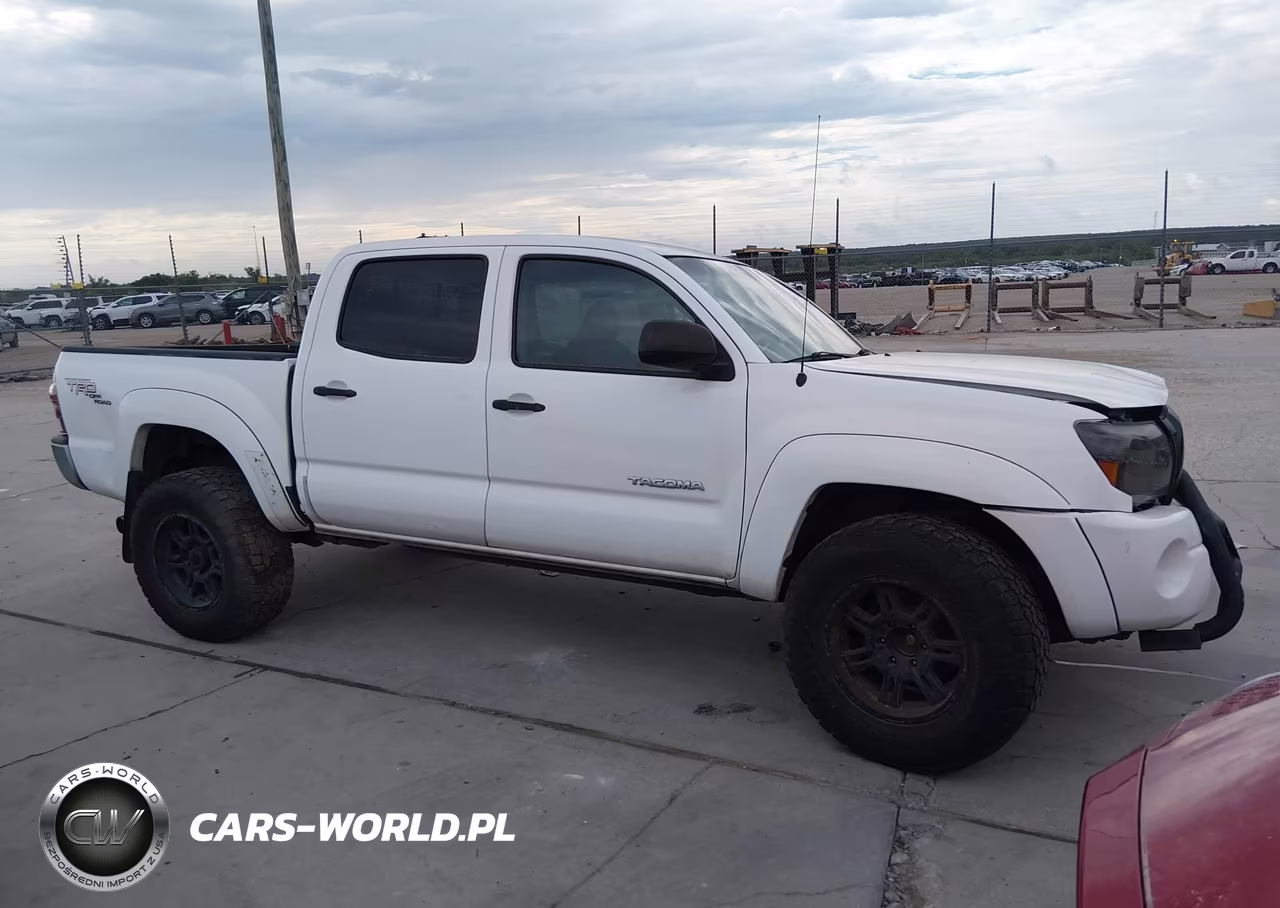 2010 Toyota Tacoma Double Cab Prerunner VIN:5TEJU4GNXAZ690701 - 13