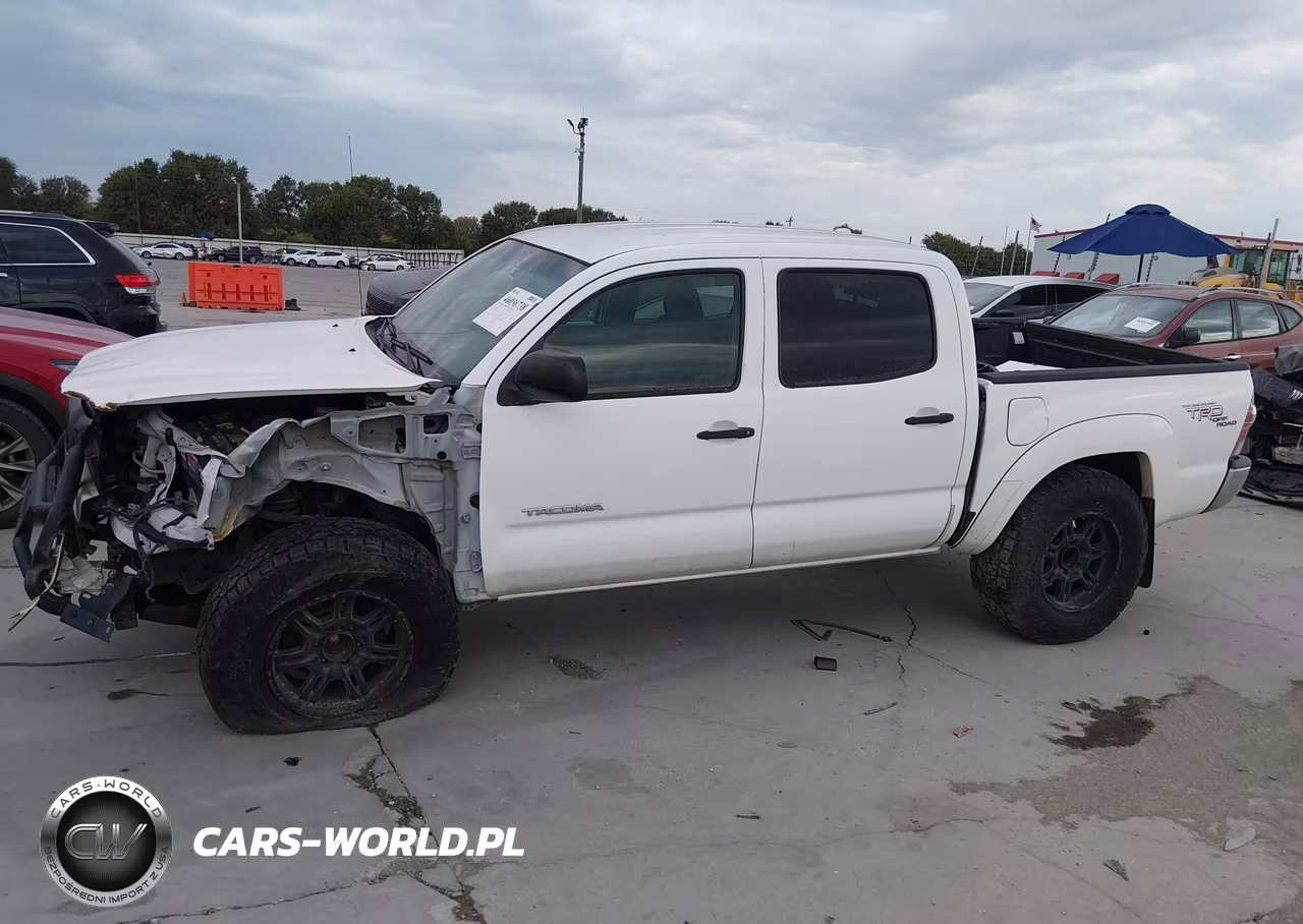 2010 Toyota Tacoma Double Cab Prerunner VIN:5TEJU4GNXAZ690701 - 14
