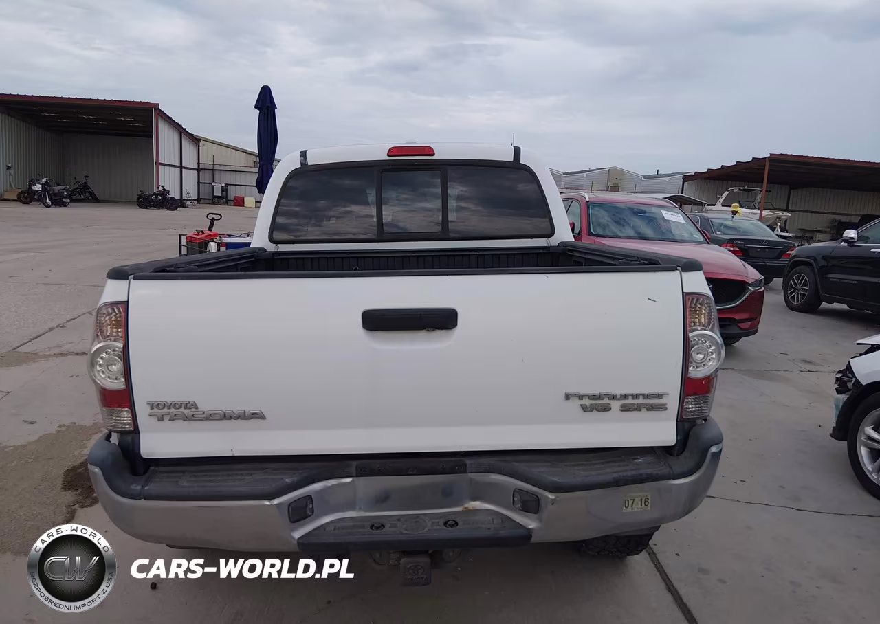 2010 Toyota Tacoma Double Cab Prerunner VIN:5TEJU4GNXAZ690701 - 16