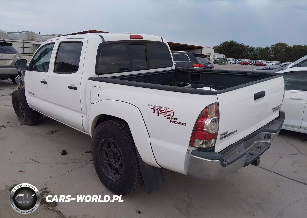2010 Toyota Tacoma Double Cab Prerunner VIN:5TEJU4GNXAZ690701 - 3
