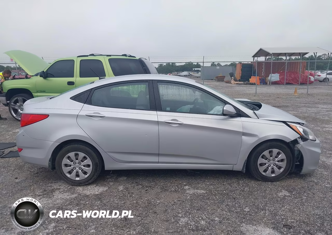 2015 Hyundai Accent Gls VIN:KMHCT4AEXFU926053 - 13