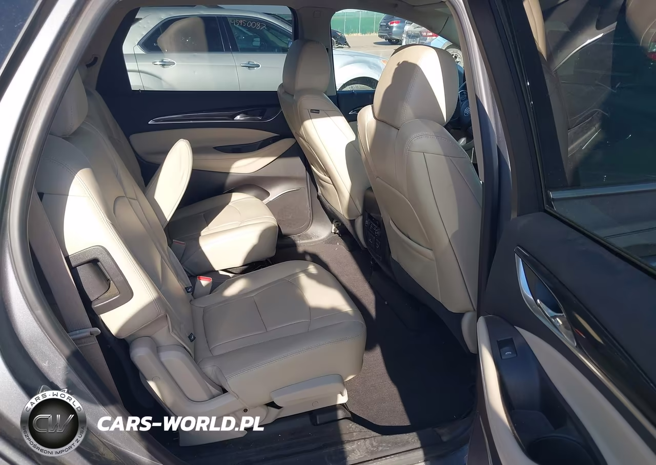 2018 Buick Enclave Premium VIN:5GAERCKW0JJ149035 - 8