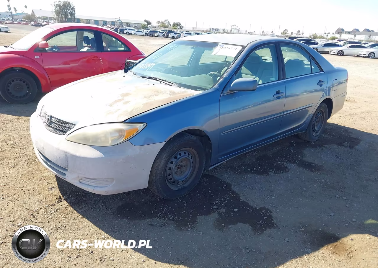 2003 Toyota Camry Le VIN:4T1BE32K93U744117 - 2