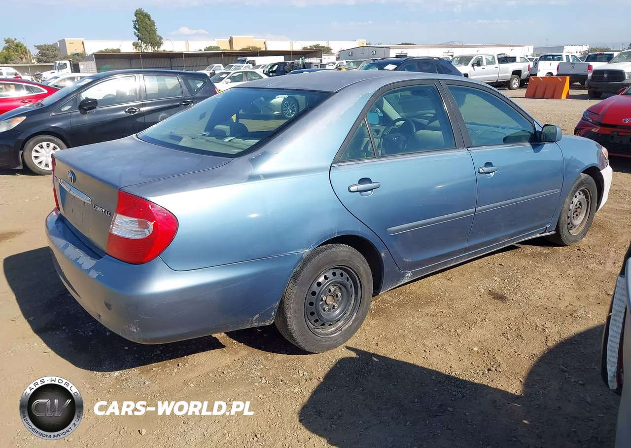 2003 Toyota Camry Le VIN:4T1BE32K93U744117 - 4
