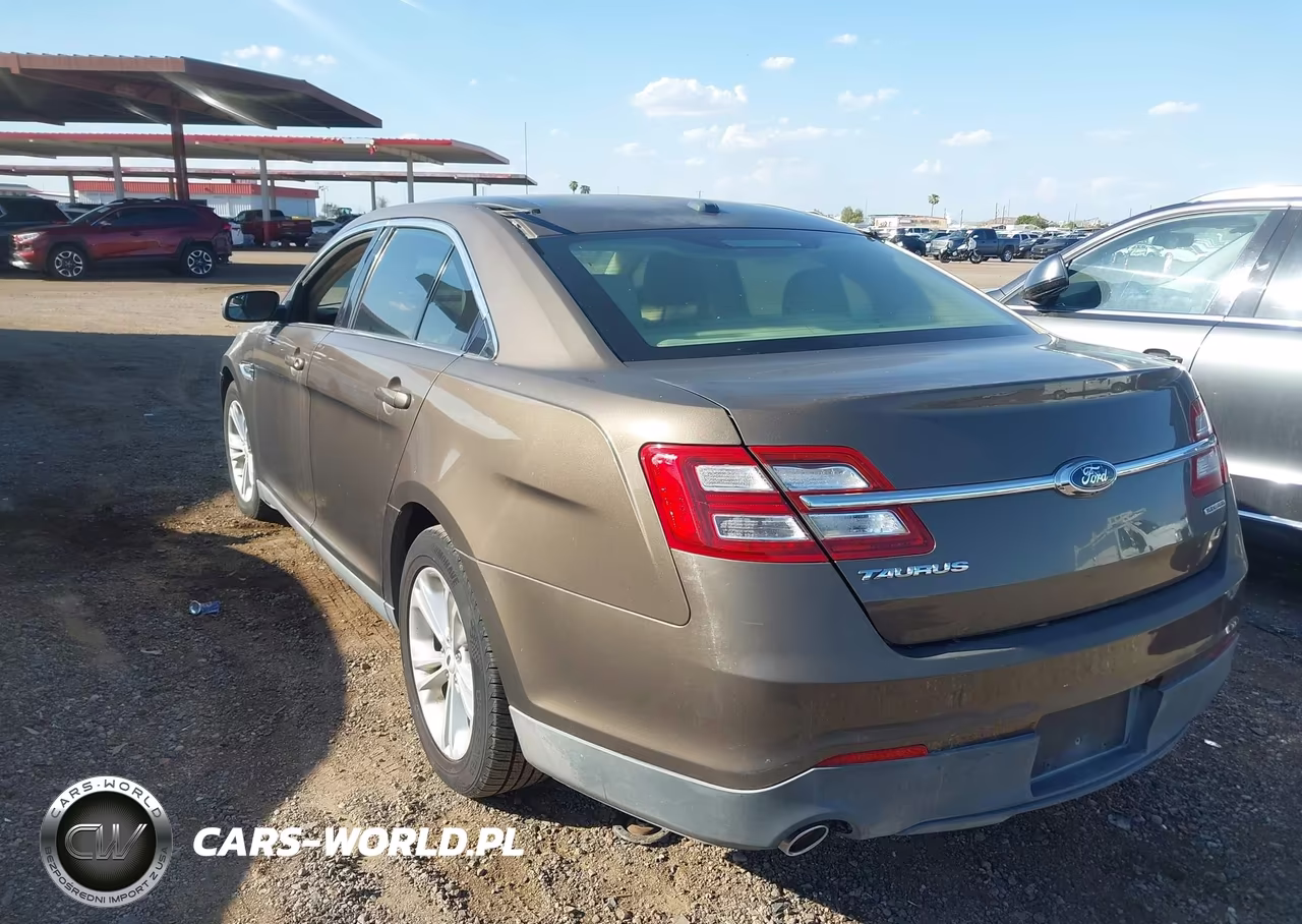 2015 Ford Taurus Se VIN:1FAHP2D88FG159333 - 3