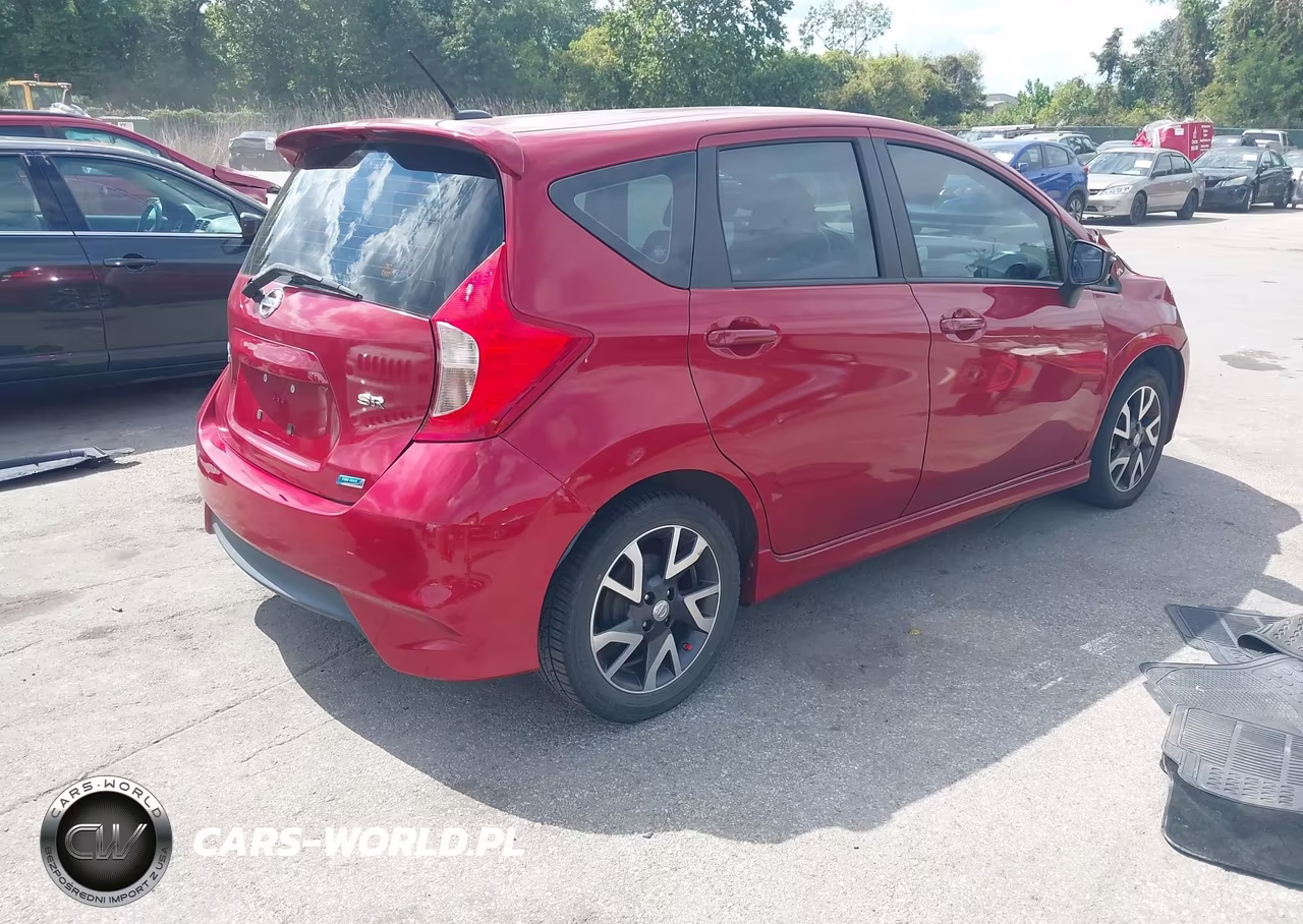 2015 Nissan Versa Note Sr VIN:3N1CE2CP7FL361663 - 4