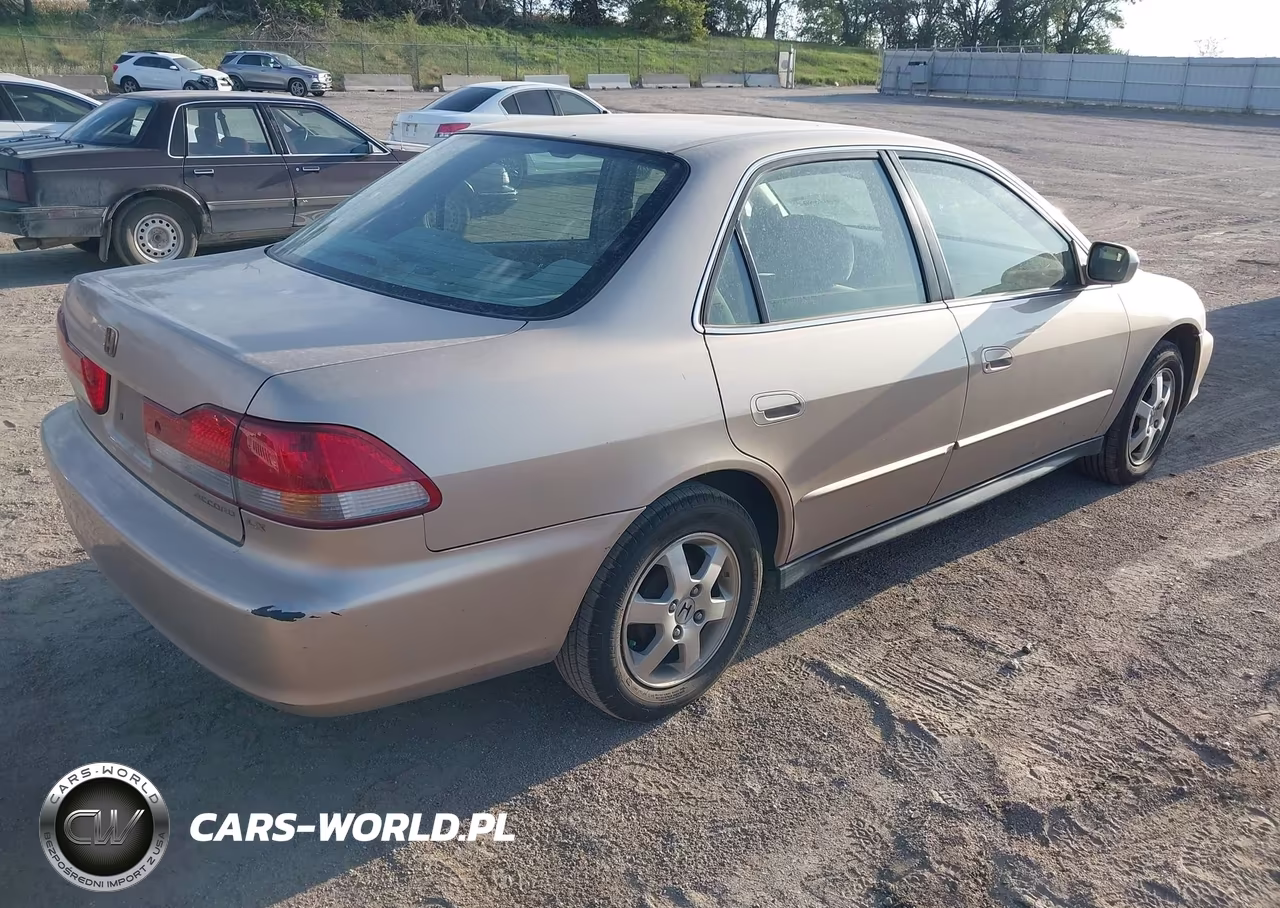 2001 Honda Accord 2.3 Lx VIN:1HGCG56521A026699 - 4