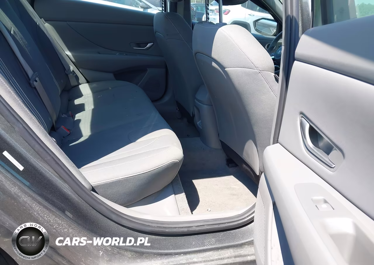 2026 Hyundai Elantra Sel Sport VIN:KMHLM4DG1TU122665 - 8