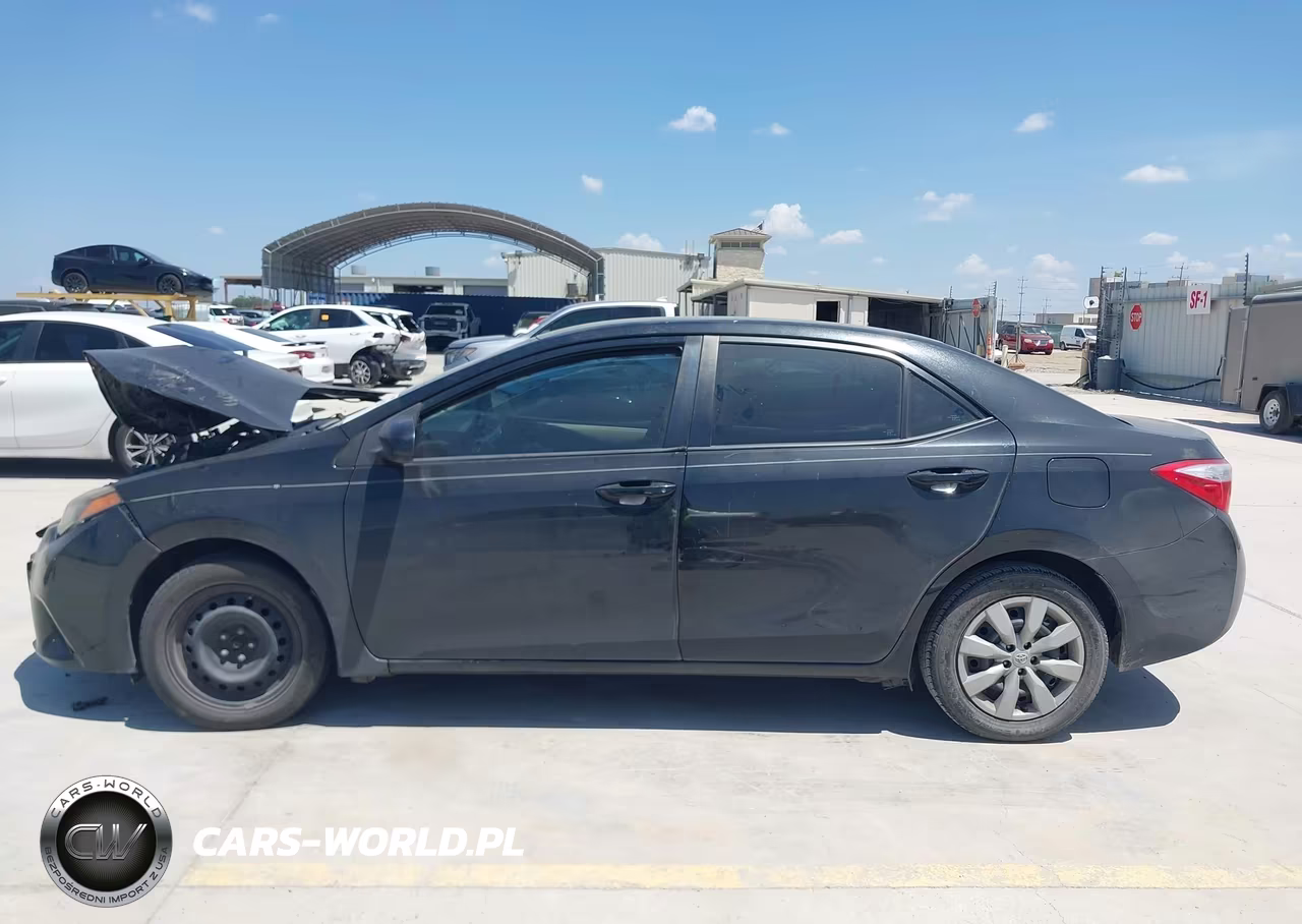 2016 Toyota Corolla Le VIN:5YFBURHE4GP536175 - 13