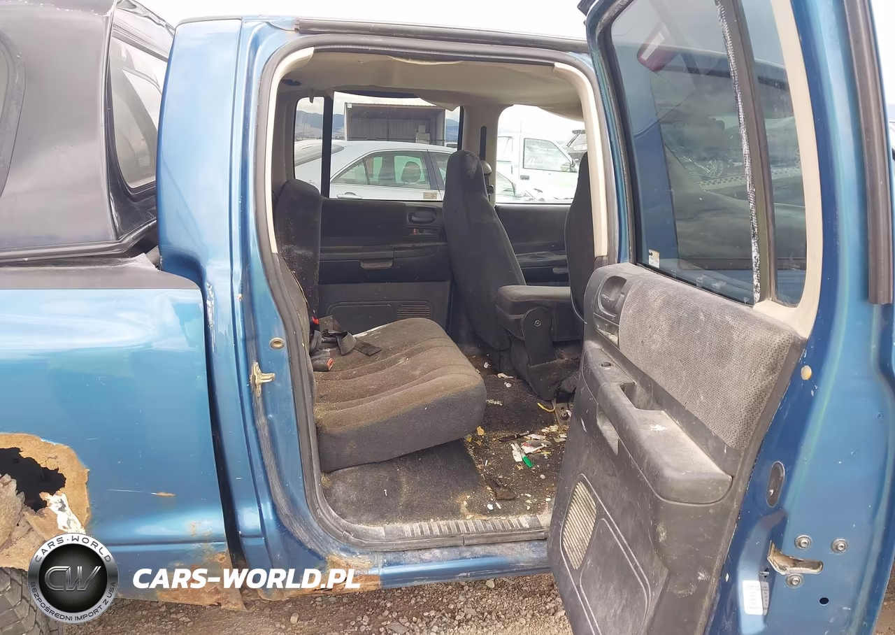 2003 Dodge Dakota Sport-Sxt VIN:1D7HG38N33S261654 - 8