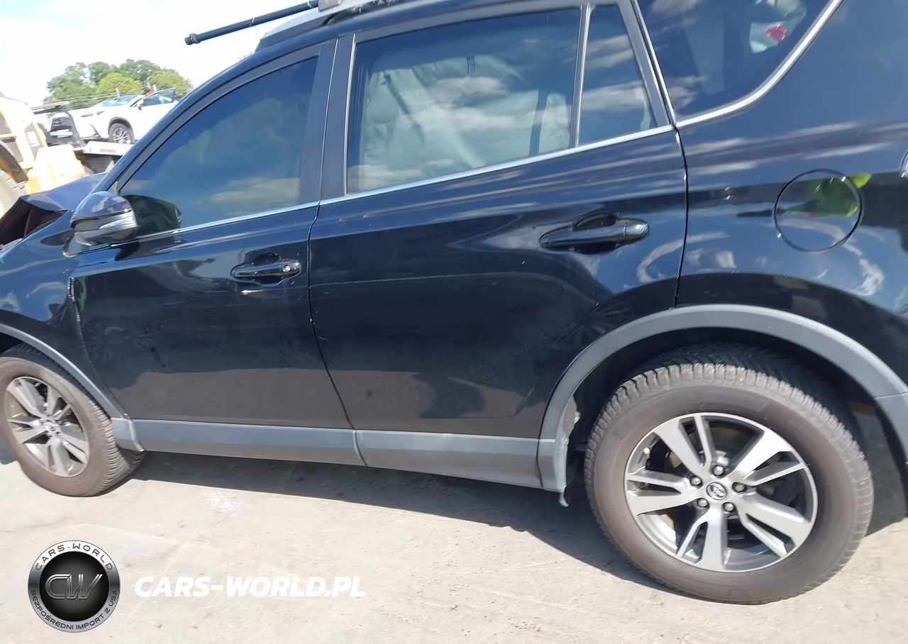 2018 Toyota Rav4 Xle VIN:2T3WFREV5JW442156 - 14