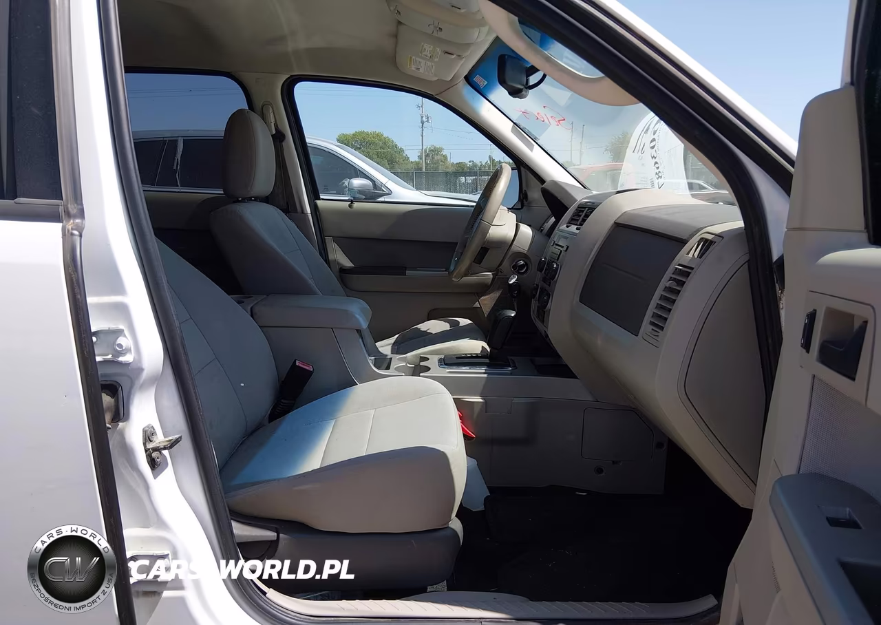 2012 Ford Escape Xlt VIN:1FMCU0D74CKB07517 - 5