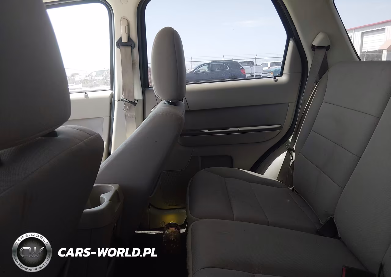 2012 Ford Escape Xlt VIN:1FMCU0D74CKB07517 - 8