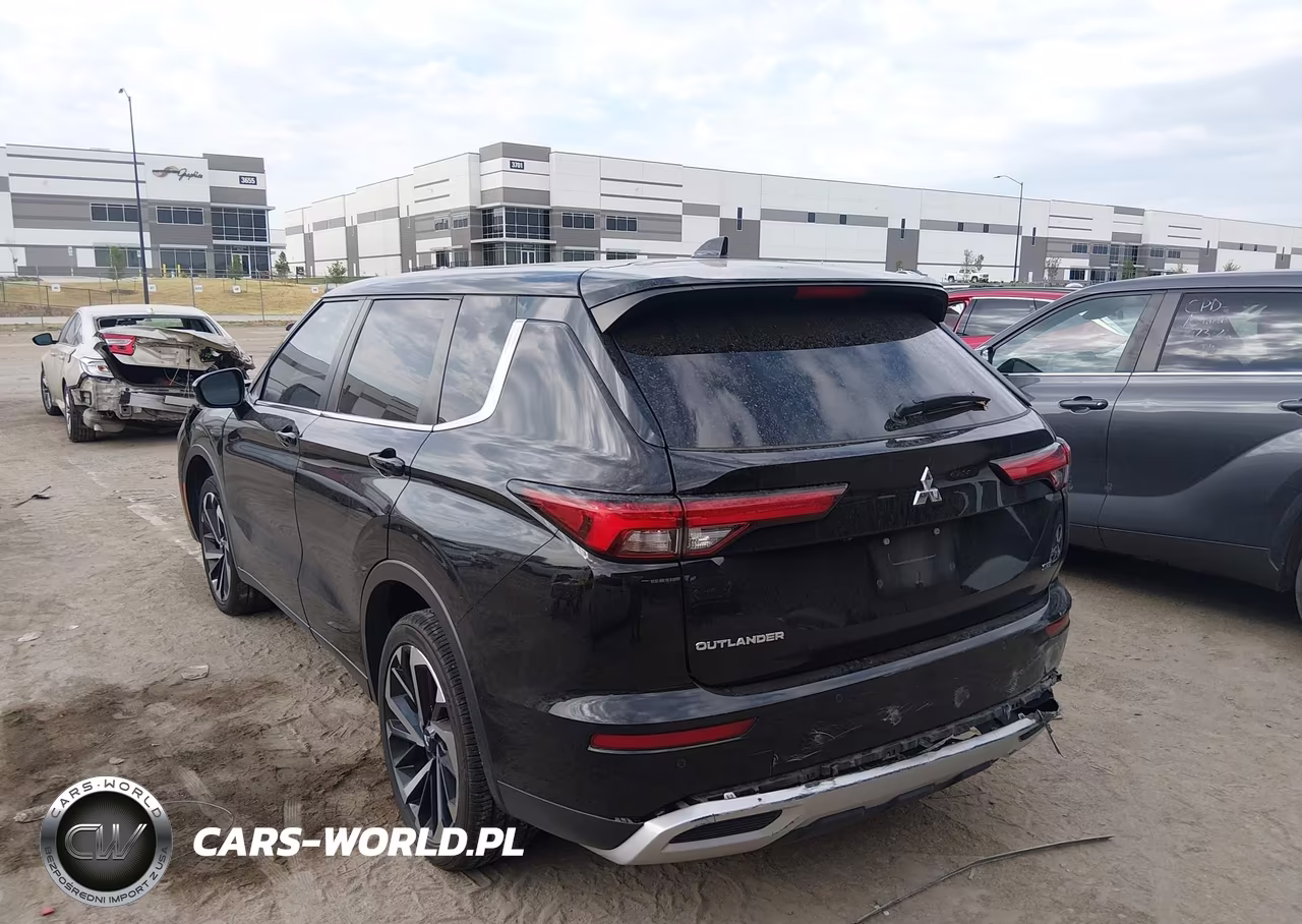 2022 Mitsubishi Outlander Black Edition 2Wd-Se 2.5 2Wd-Se Launch Edition 2Wd VIN:JA4J3UA84NZ089219 - 3