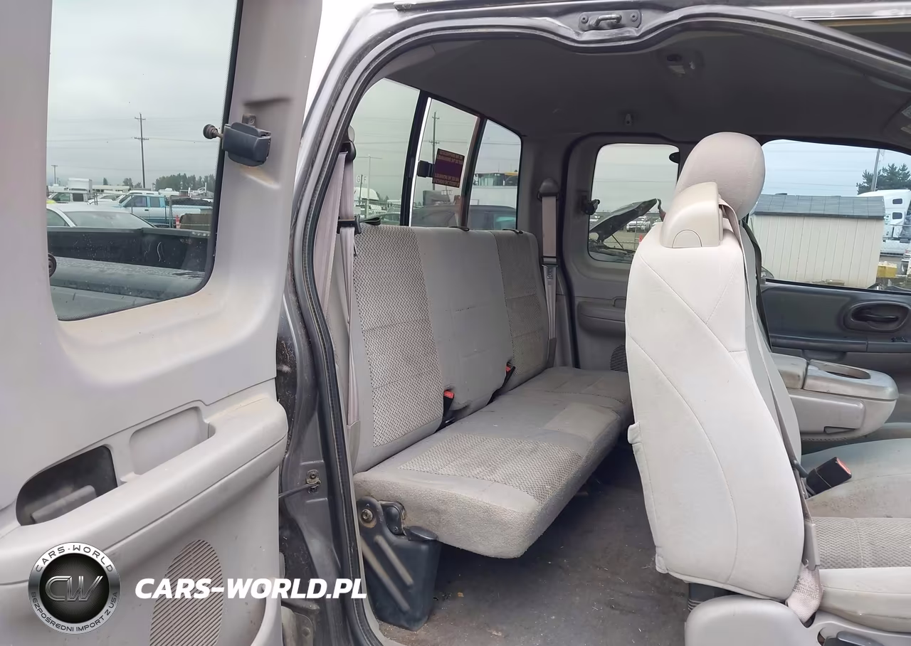2003 Ford F-150 Lariat-Xl-Xlt VIN:1FTRX18L33NA37199 - 8