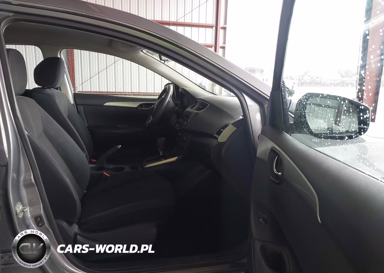 2017 Nissan Sentra S VIN:3N1AB7AP3HY310067 - 5