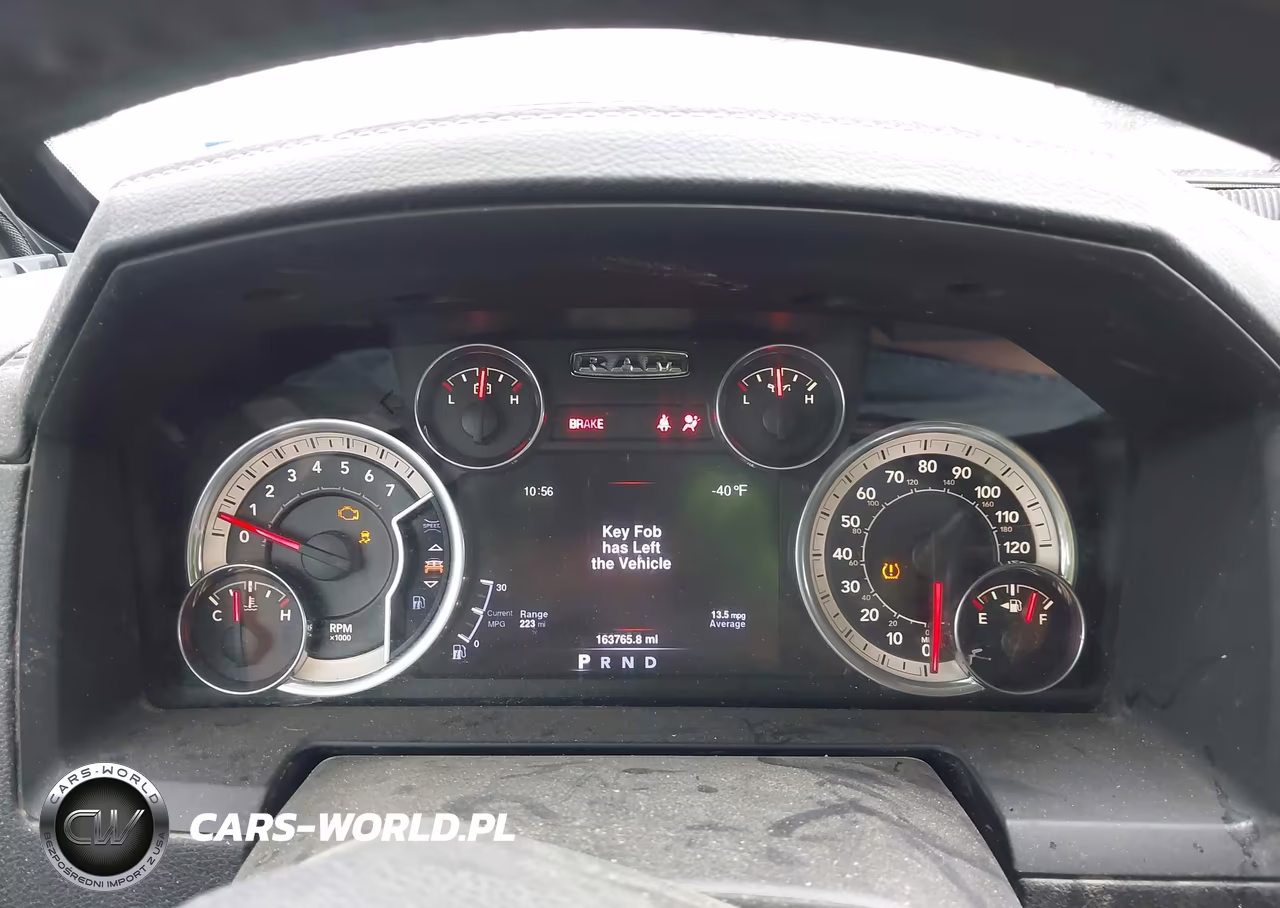 2016 Ram 1500 Laramie VIN:1C6RR6NT4GS241164 - 7