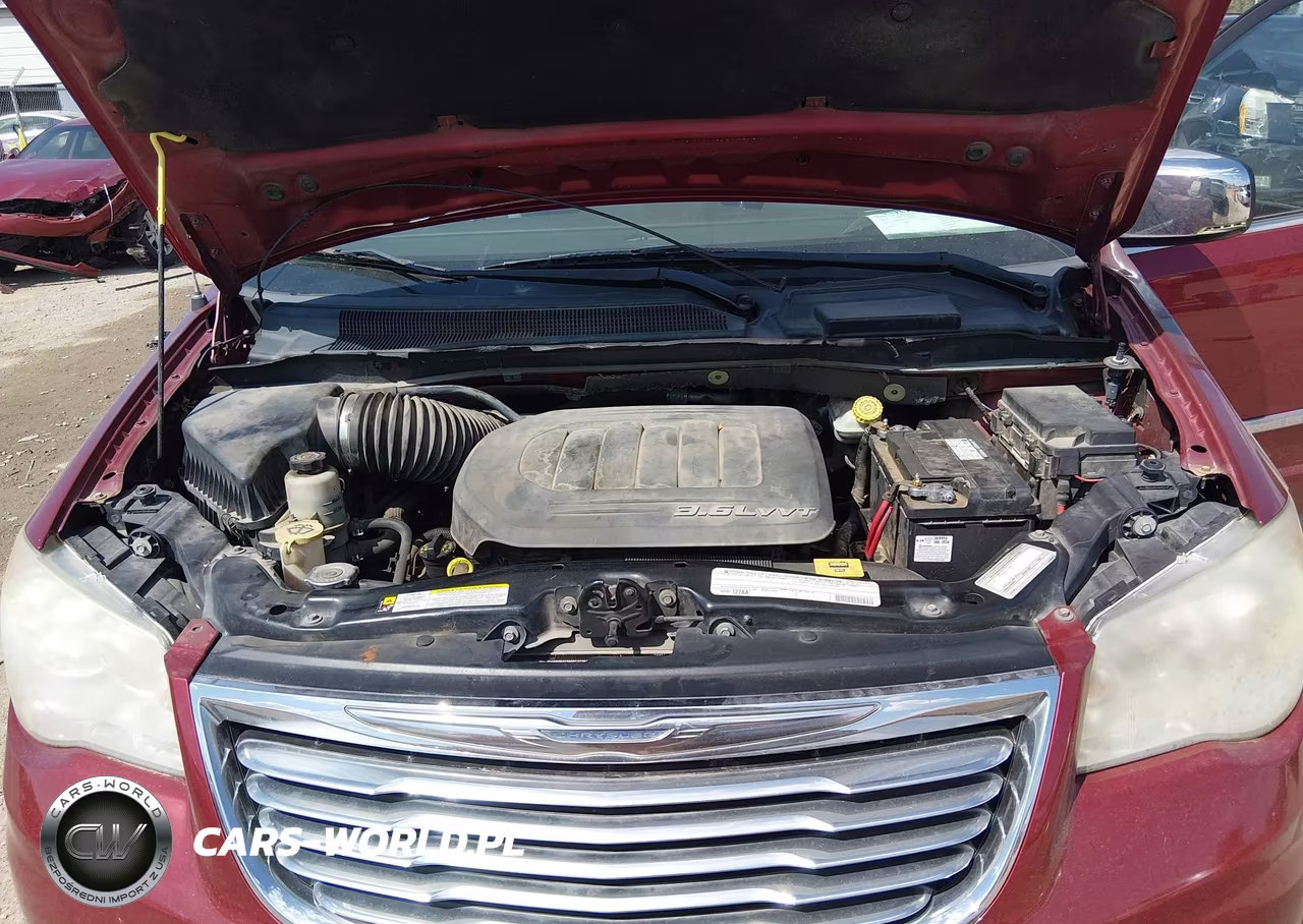 2011 Chrysler Town & Country Touring-L VIN:2A4RR8DG3BR704859 - 10